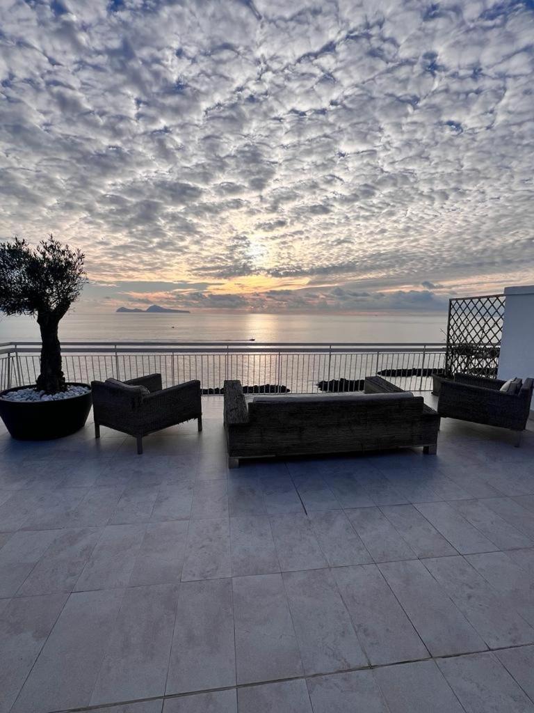 Thomas Sea View Apartment Torre del Greco Exterior photo